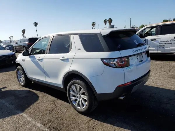 SALCP2BG4HH660126 2017 LAND ROVER DISCOVERY - Image 2