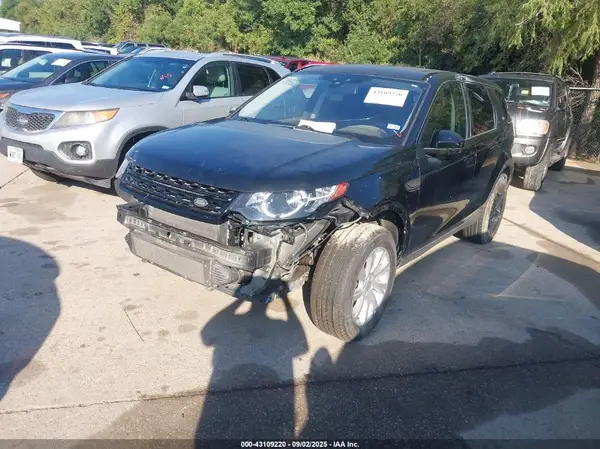 SALCP2BG4HH688041 2017 LAND ROVER DISCOVERY SPORT - Image 2