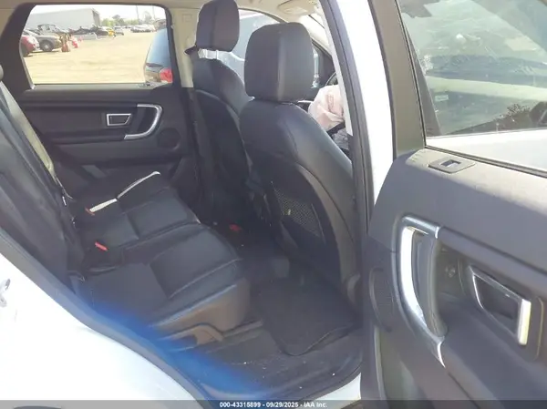 SALCP2BG5HH635915 2017 LAND ROVER DISCOVERY SPORT - Image 8