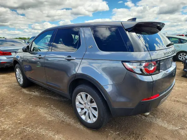 SALCP2BG5HH651015 2017 LAND ROVER DISCOVERY - Image 2