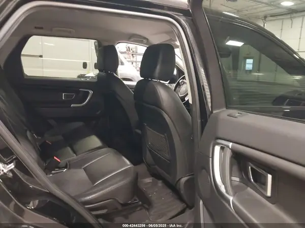 SALCP2BG5HH651984 2017 LAND ROVER DISCOVERY SPORT - Image 8