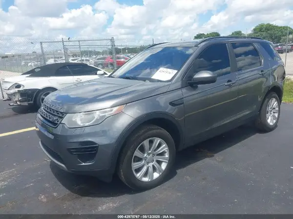 SALCP2BG5HH665674 2017 LAND ROVER DISCOVERY SPORT - Image 2