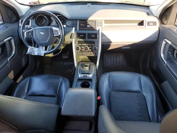 SALCP2BG6HH638712 2017 LAND ROVER DISCOVERY - Image 8