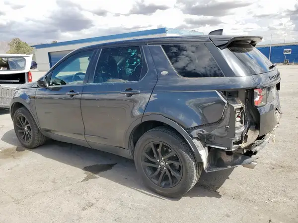 SALCP2BG6HH685531 2017 LAND ROVER DISCOVERY - Image 2