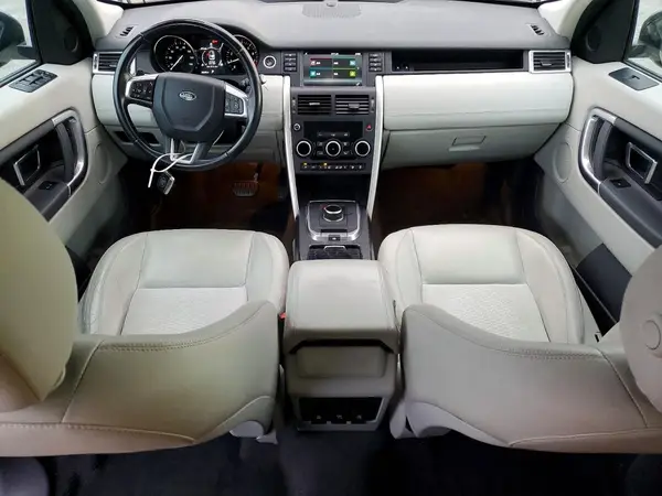 SALCP2BG6HH720052 2017 LAND ROVER DISCOVERY - Image 8
