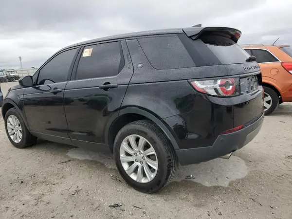 SALCP2BG8HH667628 2017 LAND ROVER DISCOVERY - Image 2