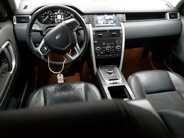 SALCP2BG8HH667628 2017 LAND ROVER DISCOVERY - Image 8