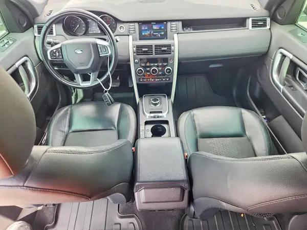 SALCP2BG8HH679746 2017 LAND ROVER DISCOVERY - Image 8