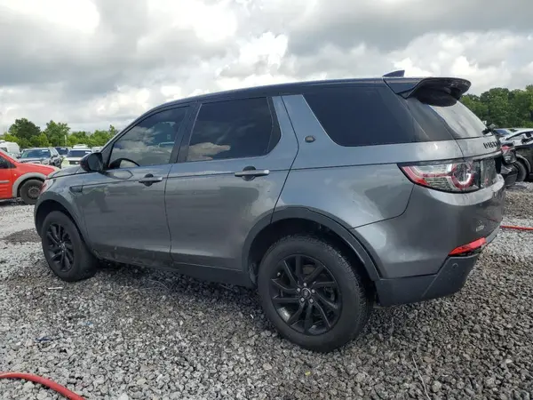 SALCP2BG8HH688365 2017 LAND ROVER DISCOVERY - Image 2