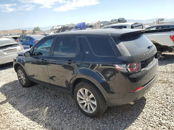 SALCP2BG8HH719436 2017 LAND ROVER DISCOVERY - Image 2