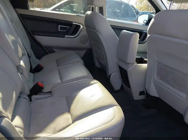 SALCP2BG9HH666617 2017 LAND ROVER DISCOVERY SPORT - Image 8
