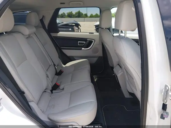 SALCP2BG9HH667802 2017 LAND ROVER DISCOVERY SPORT - Image 8