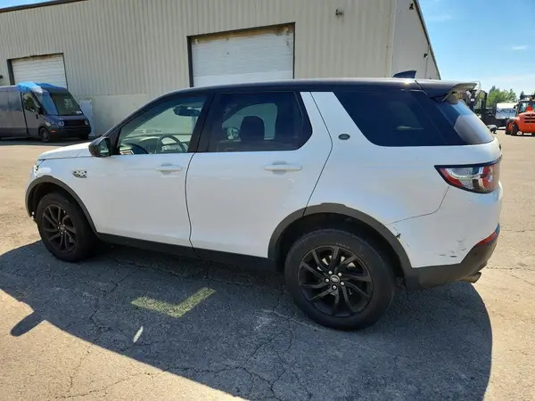 SALCP2BG9HH689931 2017 LAND ROVER DISCOVERY - Image 2