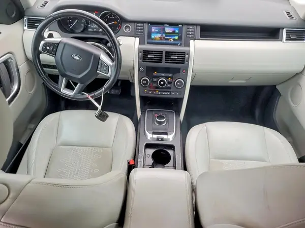 SALCP2BGXHH658171 2017 LAND ROVER DISCOVERY - Image 8