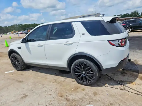 SALCP2BGXHH658705 2017 LAND ROVER DISCOVERY - Image 2