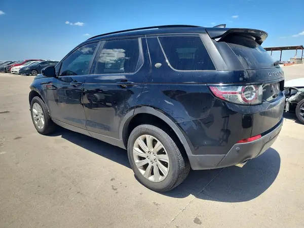 SALCP2BGXHH706798 2017 LAND ROVER DISCOVERY - Image 2