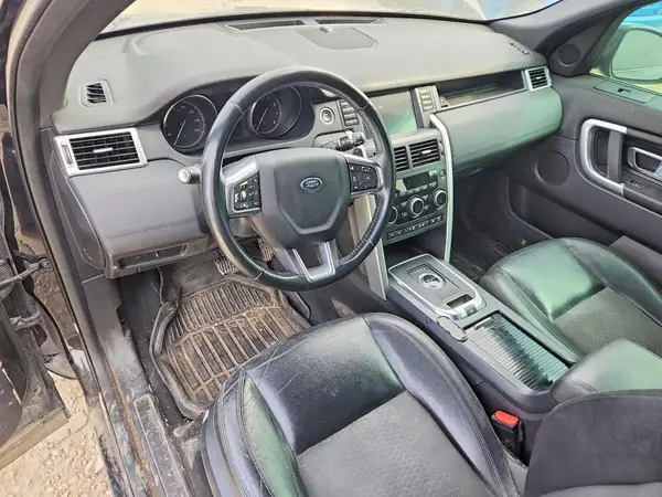 SALCP2BGXHH717445 2017 LAND ROVER DISCOVERY - Image 8