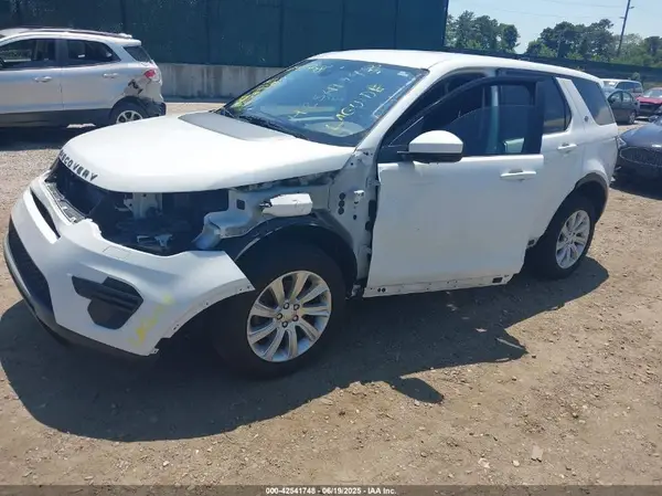 SALCP2FX2KH811711 2019 LAND ROVER DISCOVERY SPORT - Image 2