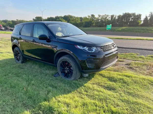SALCP2FX8KH789813 2019 LAND ROVER DISCOVERY - Image 1