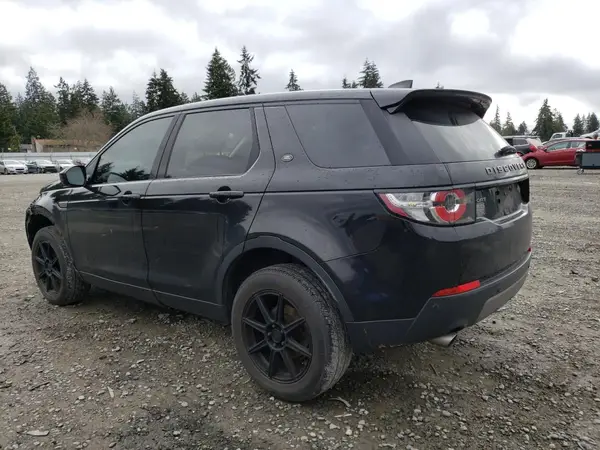 SALCP2RX3JH739167 2018 LAND ROVER DISCOVERY - Image 2