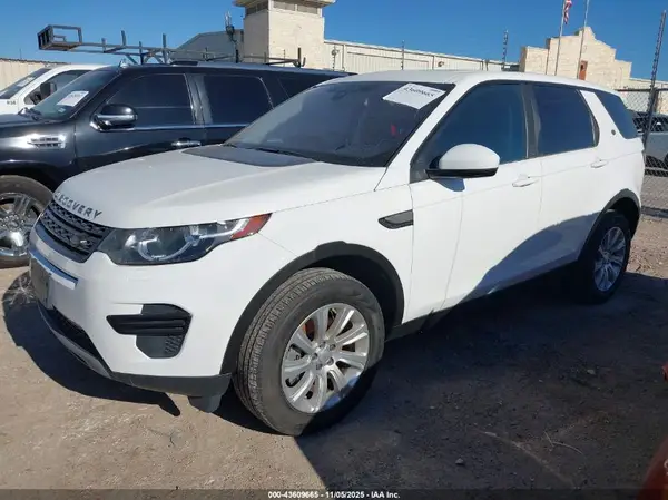 SALCP2RX4JH747262 2018 LAND ROVER DISCOVERY SPORT - Image 2
