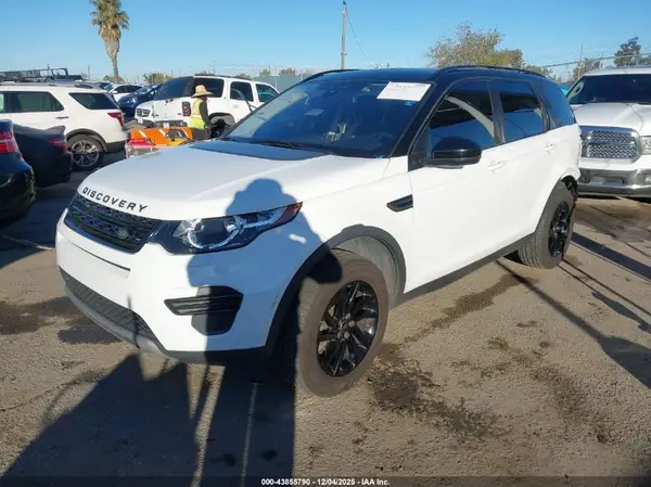 SALCP2RX5JH750543 2018 LAND ROVER DISCOVERY SPORT - Image 2