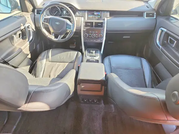 SALCP2RX6JH727773 2018 LAND ROVER DISCOVERY - Image 8