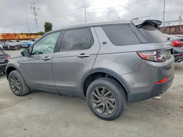 SALCP2RX6JH732021 2018 LAND ROVER DISCOVERY SPORT - Image 2