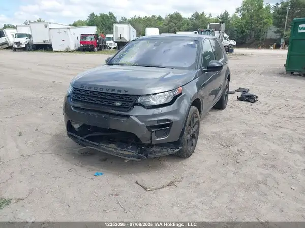 SALCP2RX6JH748090 2018 LAND ROVER DISCOVERY SPORT - Image 2