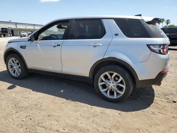 SALCP2RX6JH755878 2018 LAND ROVER DISCOVERY - Image 2