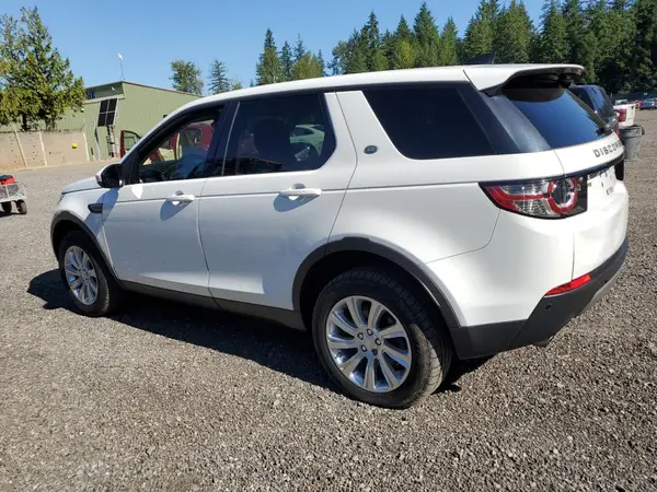 SALCP2RX7JH758059 2018 LAND ROVER DISCOVERY - Image 2