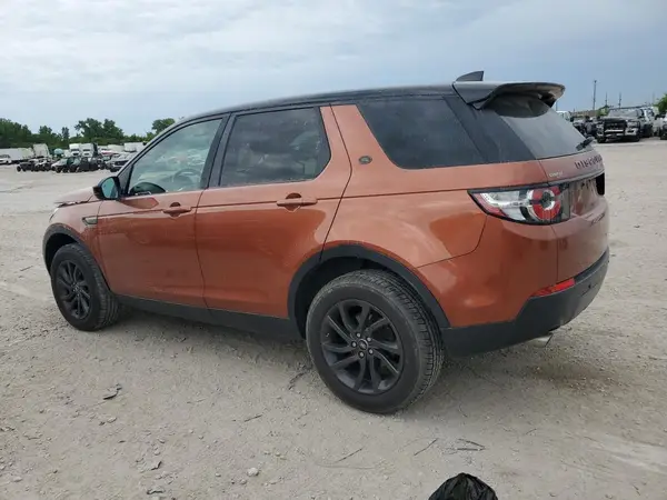 SALCP2RX7JH765559 2018 LAND ROVER DISCOVERY - Image 2