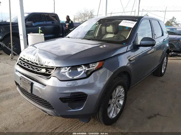 SALCP2RX8JH755428 2018 LAND ROVER DISCOVERY SPORT - Image 2