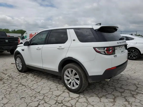 SALCP2RX8JH755798 2018 LAND ROVER DISCOVERY - Image 2