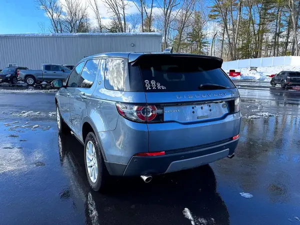 SALCP2RX8JH770513 2018 LAND ROVER DISCOVERY - Image 2