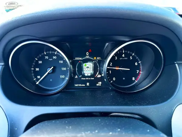 SALCP2RX8JH770513 2018 LAND ROVER DISCOVERY - Image 8