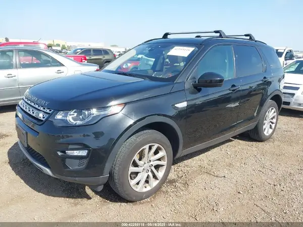 SALCR2BG0HH663888 2017 LAND ROVER DISCOVERY SPORT - Image 2