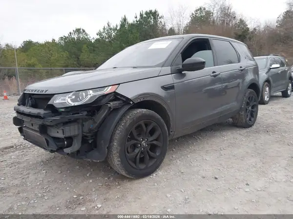 SALCR2BG0HH668802 2017 LAND ROVER DISCOVERY SPORT - Image 2