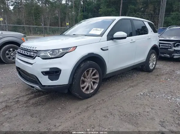 SALCR2BG0HH678925 2017 LAND ROVER DISCOVERY SPORT - Image 2