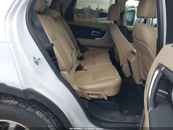 SALCR2BG0HH678925 2017 LAND ROVER DISCOVERY SPORT - Image 8