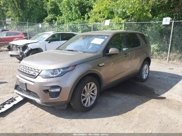 SALCR2BG1HH657131 2017 LAND ROVER DISCOVERY SPORT - Image 2