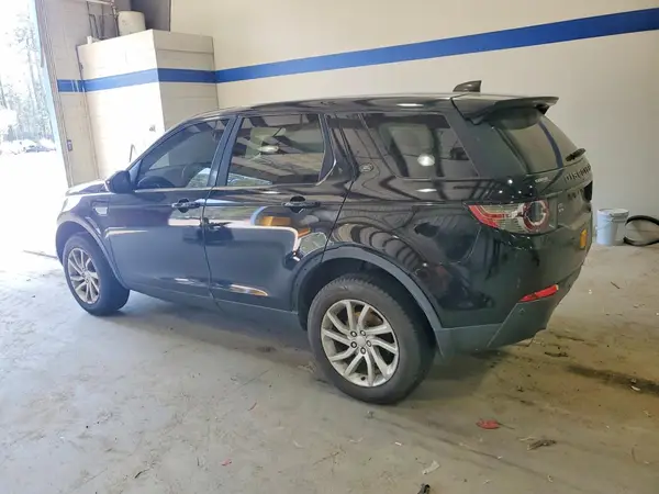 SALCR2BG1HH678660 2017 LAND ROVER DISCOVERY - Image 2