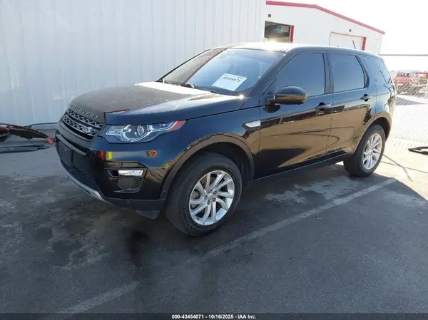 SALCR2BG1HH687617 2017 LAND ROVER DISCOVERY SPORT - Image 2