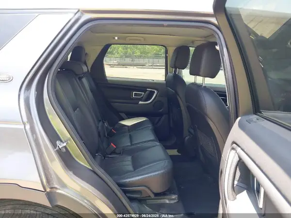 SALCR2BG2HH654402 2017 LAND ROVER DISCOVERY SPORT - Image 8