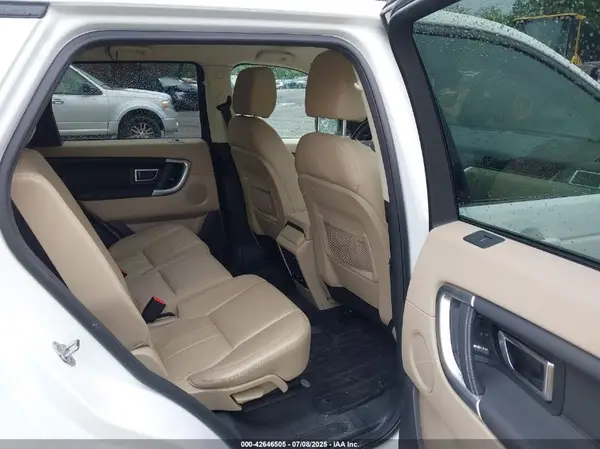 SALCR2BG2HH662614 2017 LAND ROVER DISCOVERY SPORT - Image 8