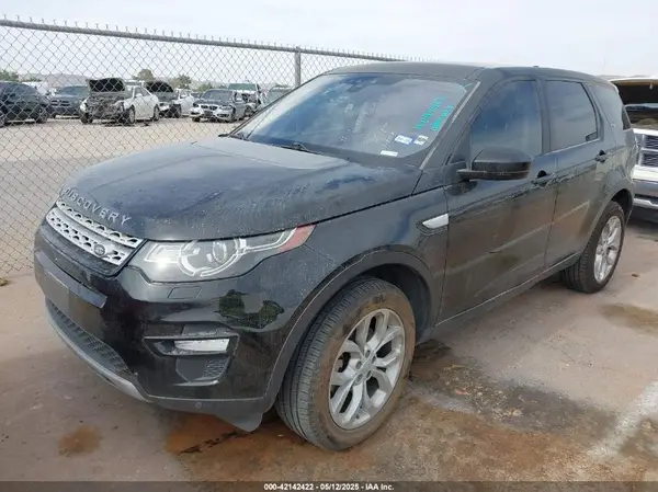 SALCR2BG3HH683570 2017 LAND ROVER DISCOVERY SPORT - Image 2