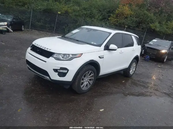 SALCR2BG4HH643434 2017 LAND ROVER DISCOVERY SPORT - Image 2
