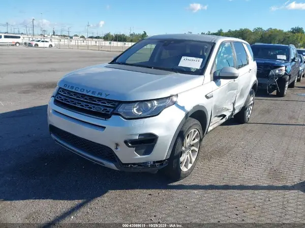 SALCR2BG4HH657821 2017 LAND ROVER DISCOVERY SPORT - Image 2