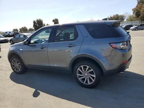 SALCR2BG4HH688972 2017 LAND ROVER DISCOVERY - Image 2