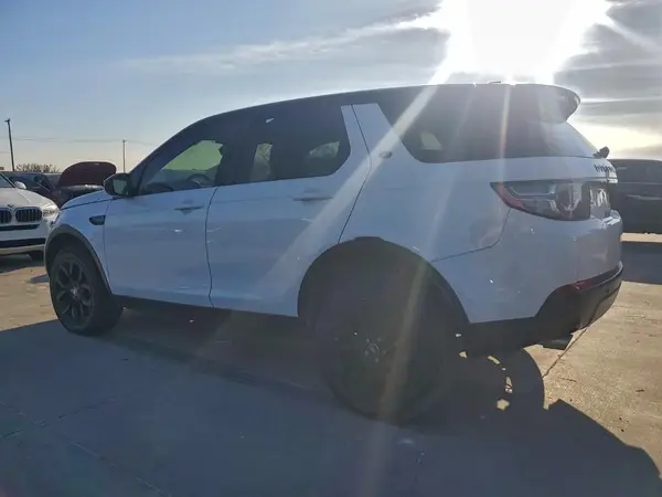 SALCR2BG4HH696750 2017 LAND ROVER DISCOVERY SPORT - Image 2